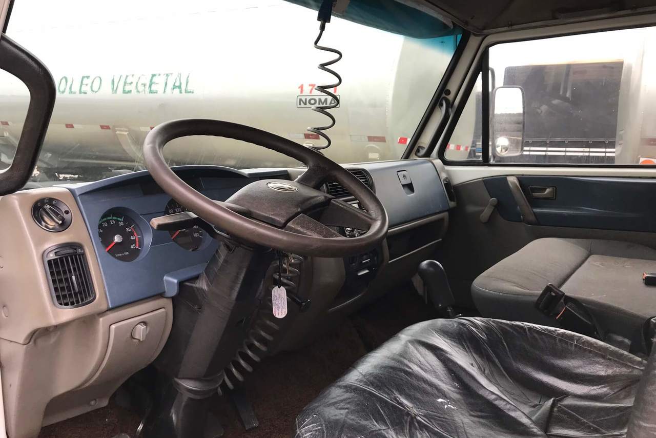 Volkswagen 8 150 - 07/07 6