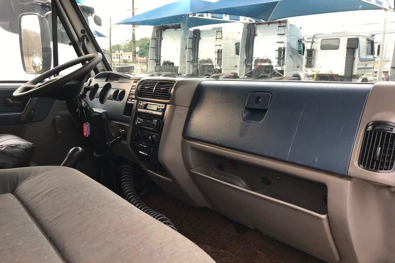 Volkswagen 8 150 - 07/07 7