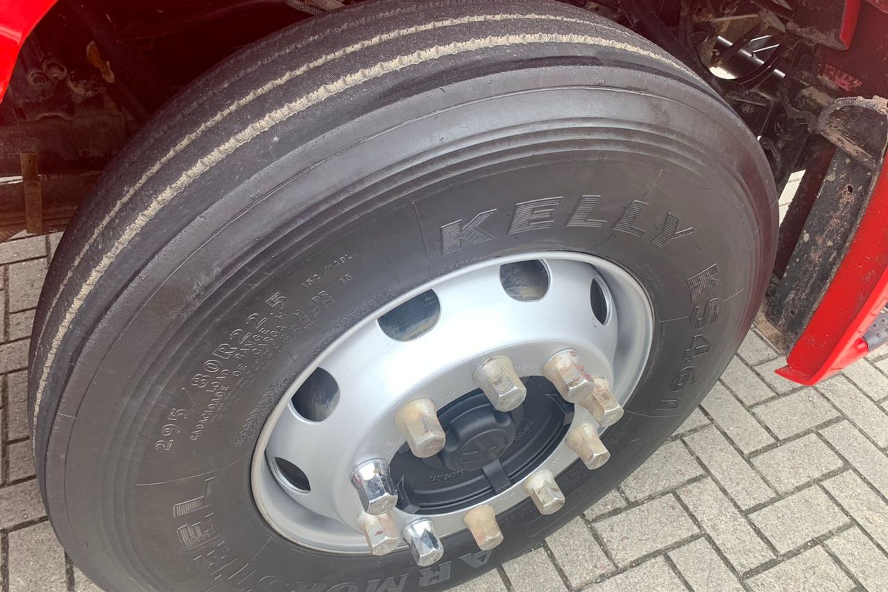 Volkswagen 24-280 E Constellation 6x2 - 13/13 6