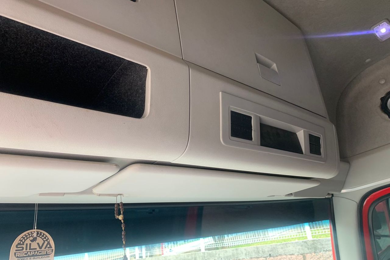 Volkswagen 24-280 E Constellation 6x2 - 13/13 14