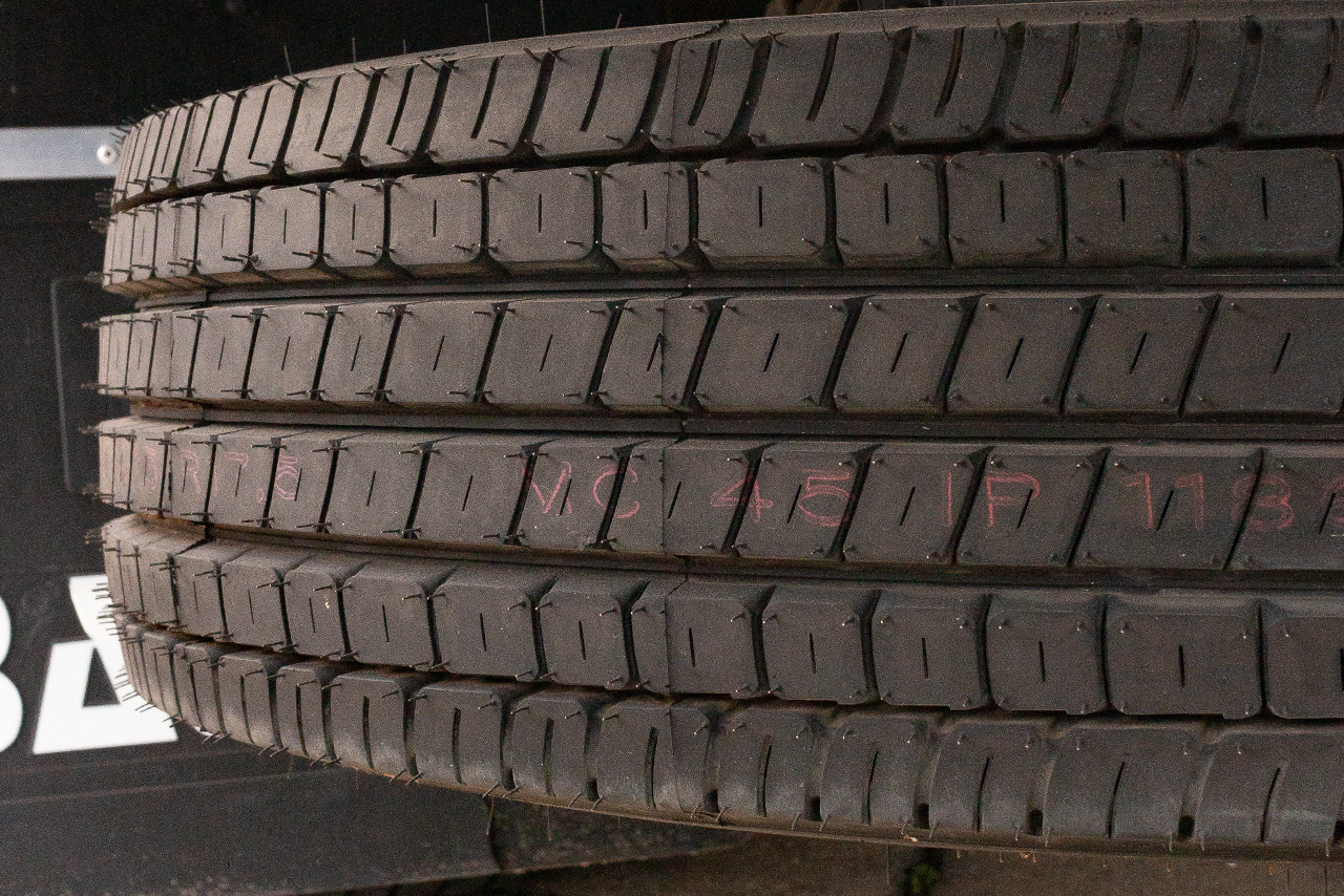 Ford Cargo816 - 15/15 10