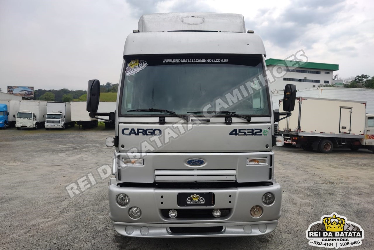 Ford Cargo4532 - 08/08 2