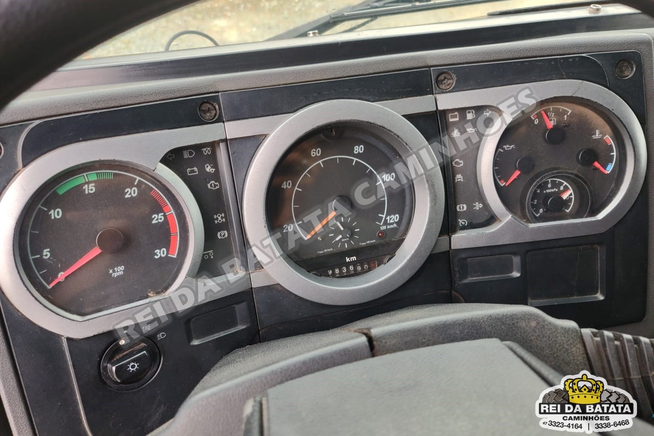 Ford Cargo4532 - 08/08 15