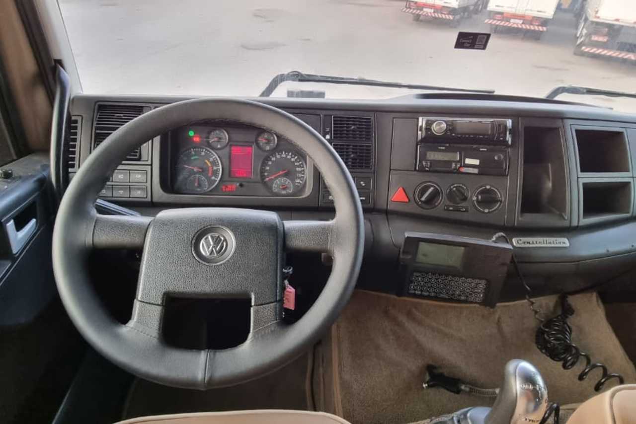 Volkswagen 24-280 E Constellation 6x2 - 16/16 12