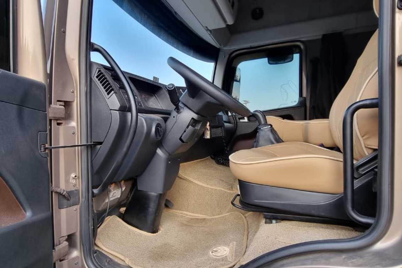 Volkswagen 24-280 E Constellation 6x2 - 16/16 18