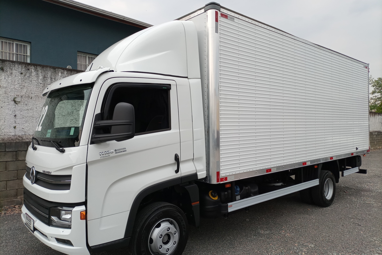 Volkswagen 11-180 Delivery  - 21/22 7