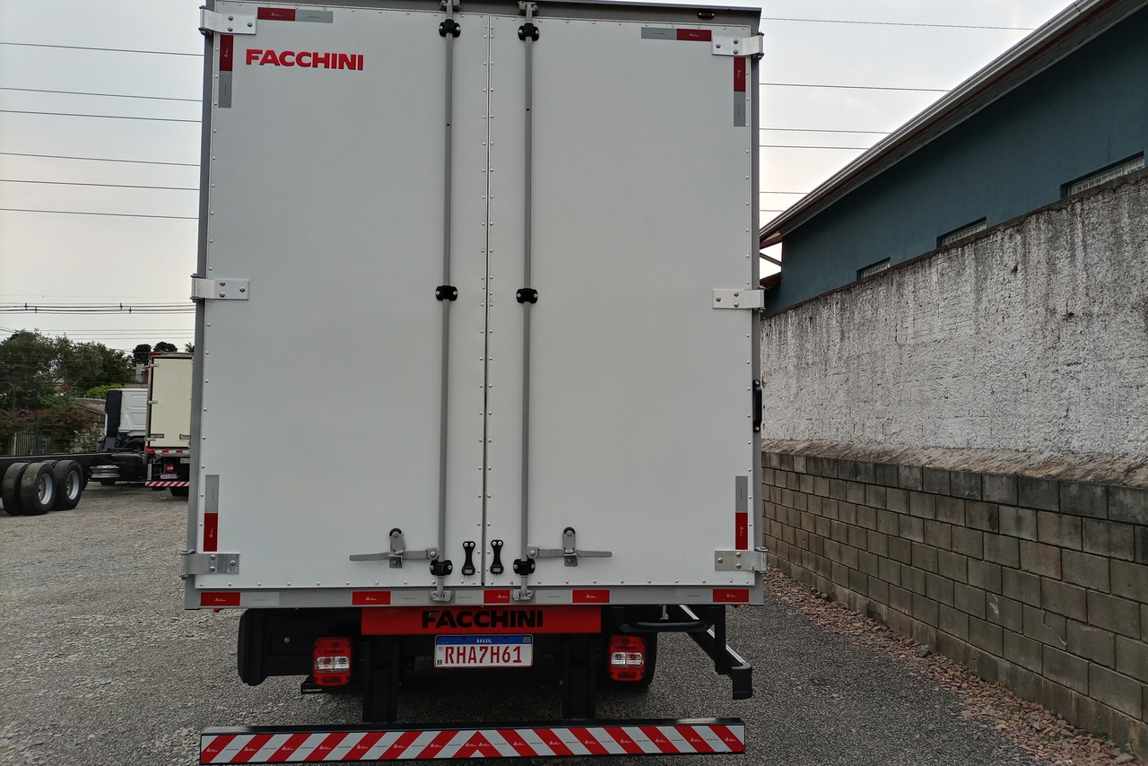 Volkswagen 11-180 Delivery  - 21/22 8