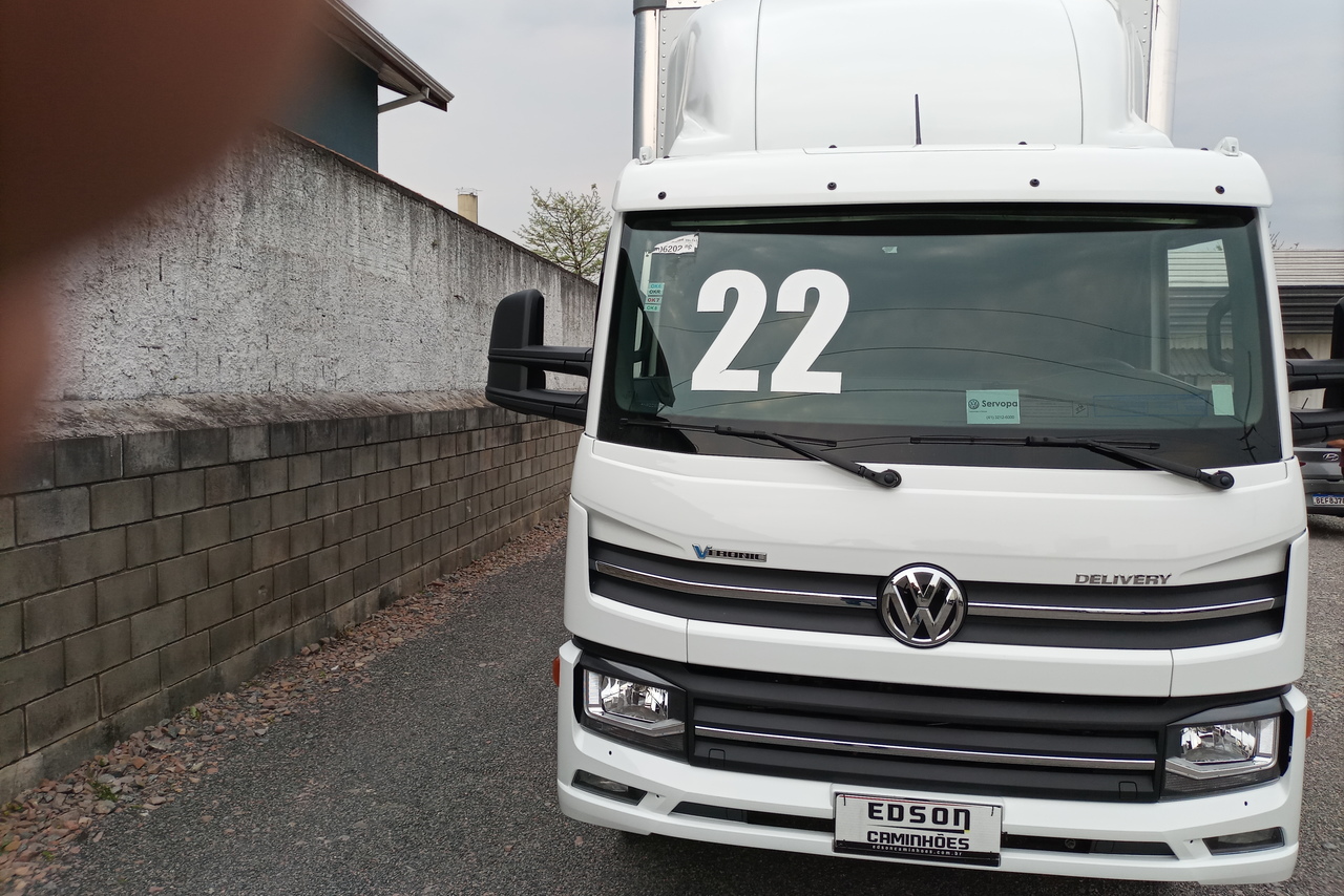 Volkswagen 11-180 Delivery  - 21/22 9