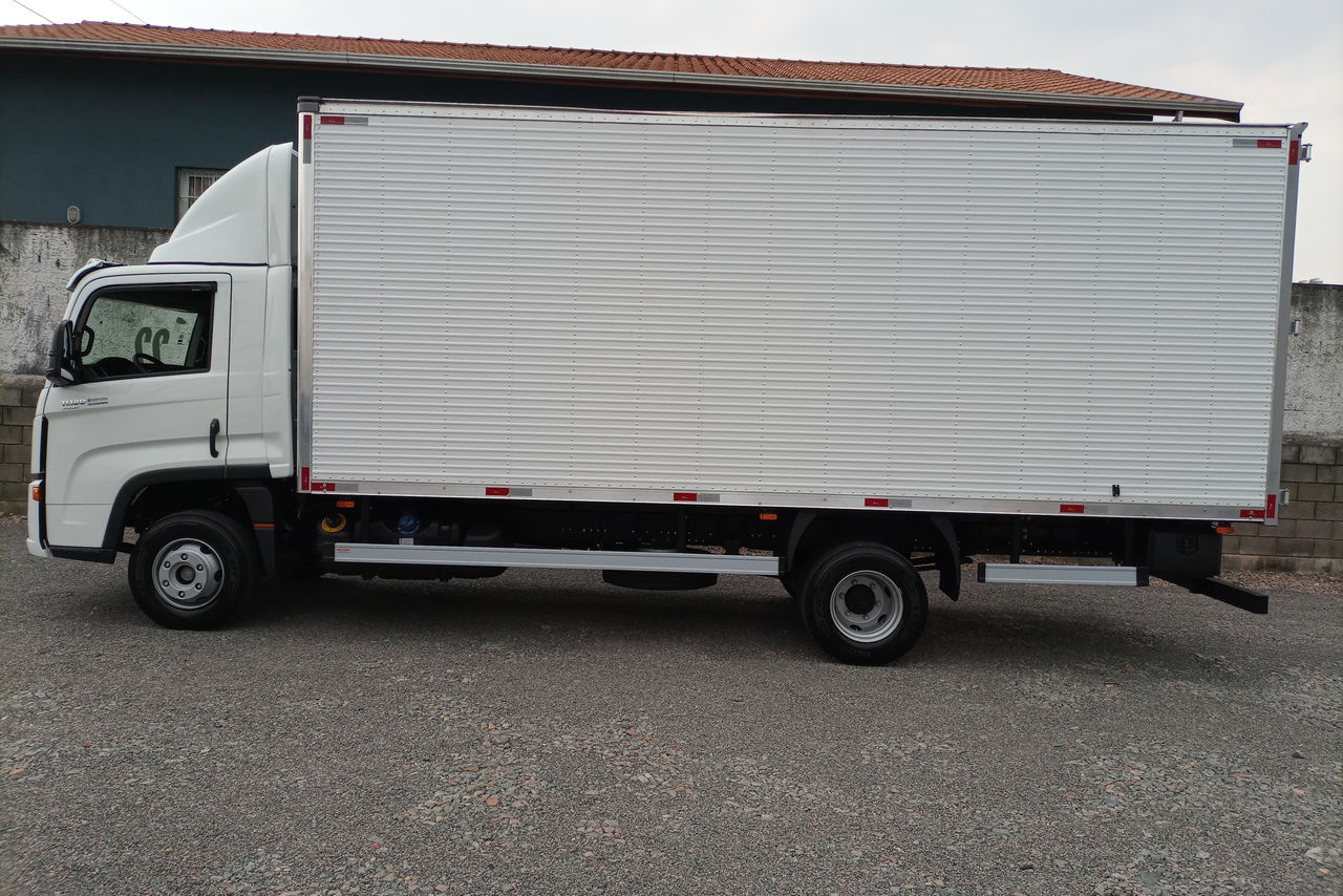 Volkswagen 11-180 Delivery  - 21/22 13