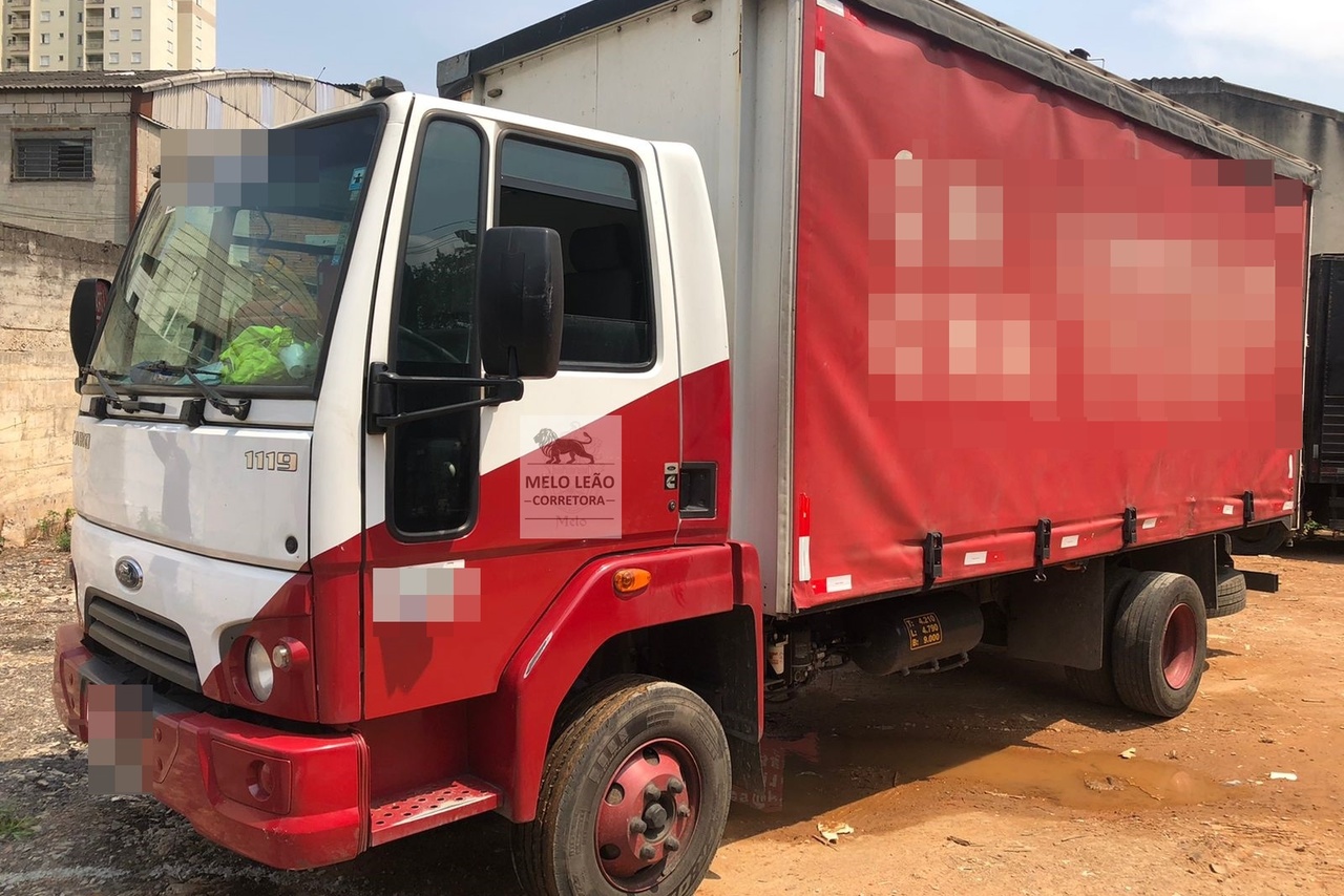 Ford Cargo1119 - 18/19 2