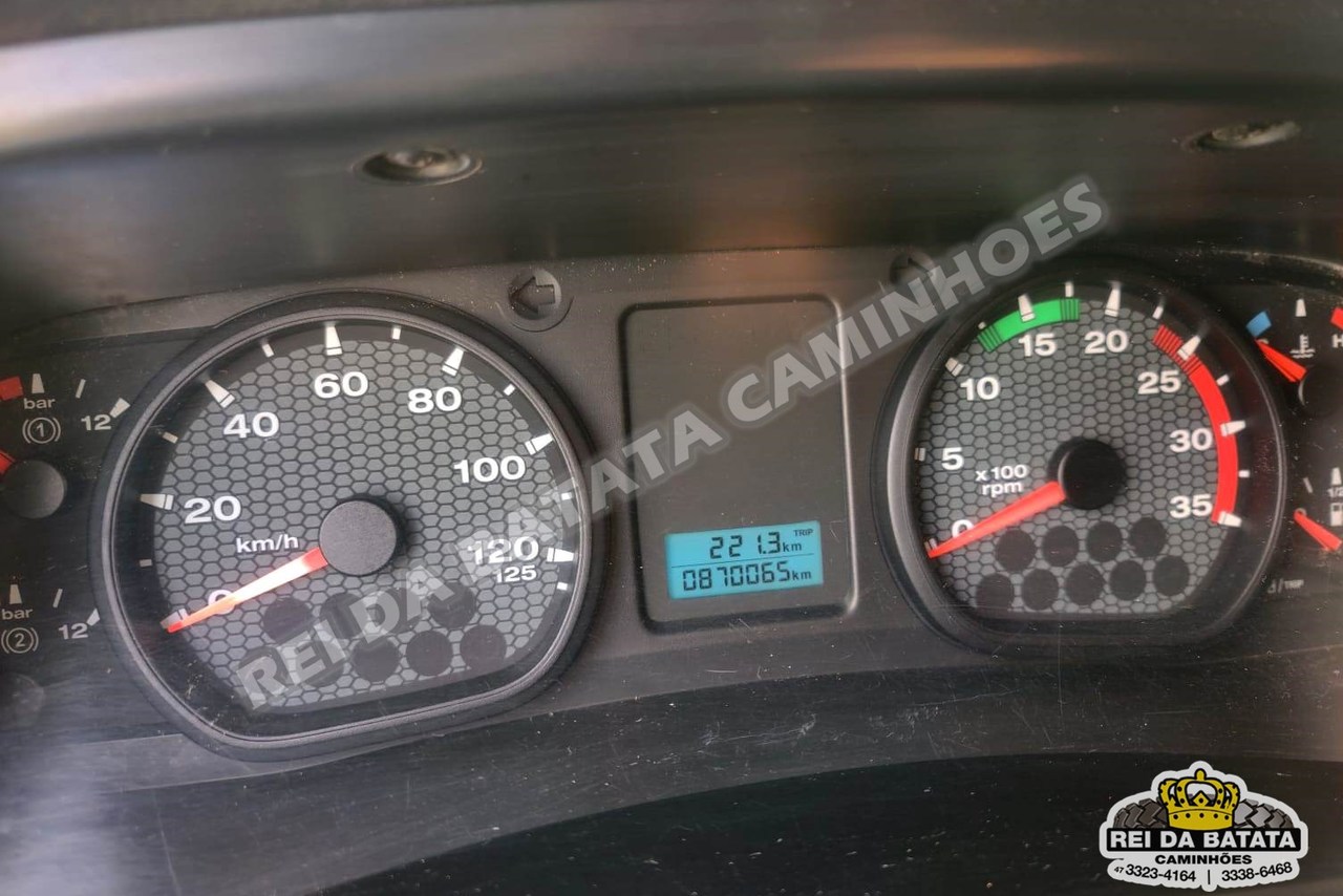Ford Cargo2422 - 12/12 13