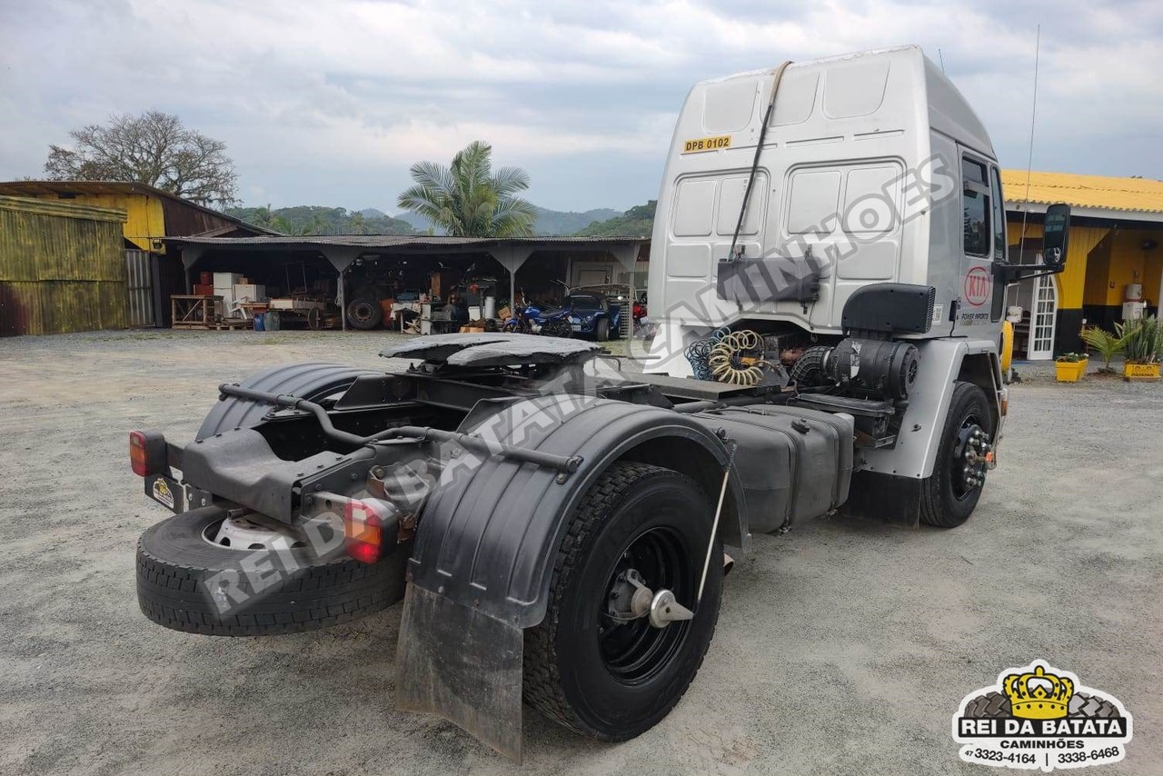 Ford Cargo4331 - 05/05 6