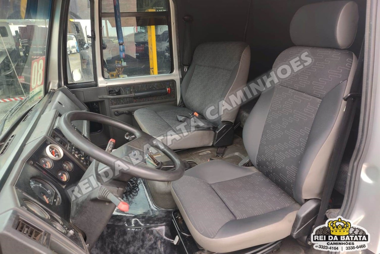 Ford Cargo4331 - 05/05 9