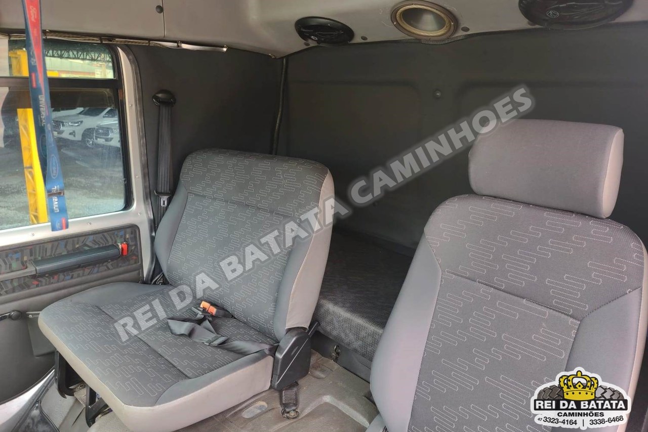Ford Cargo4331 - 05/05 11
