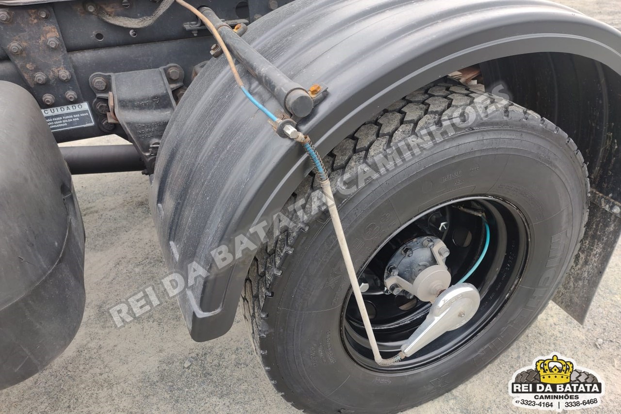 Ford Cargo4331 - 05/05 17