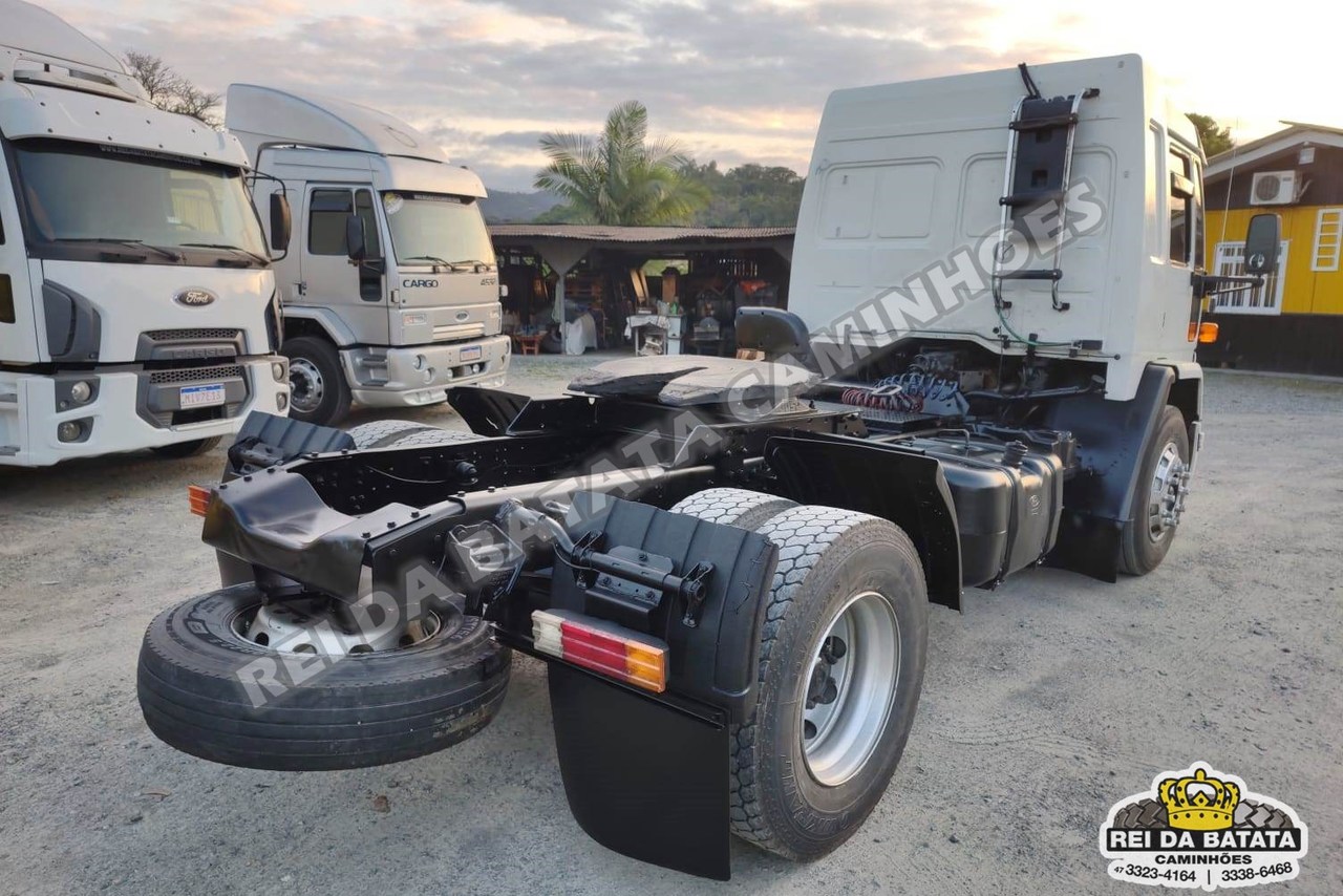 Ford Cargo4432 - 06/06 2