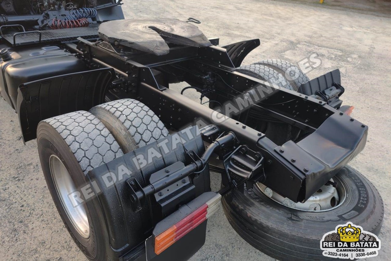 Ford Cargo4432 - 06/06 15