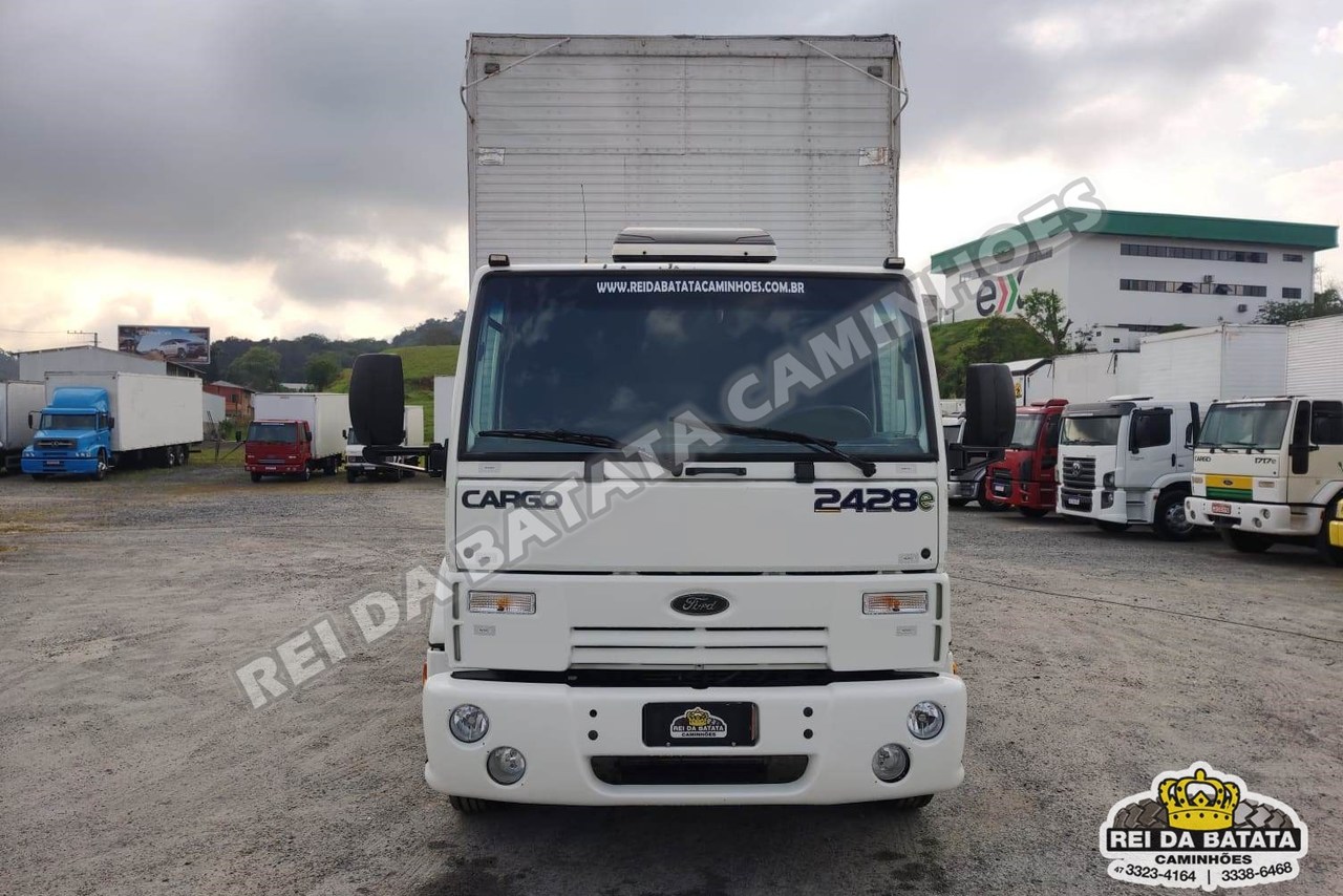 Ford Cargo2428 - 11/11 2