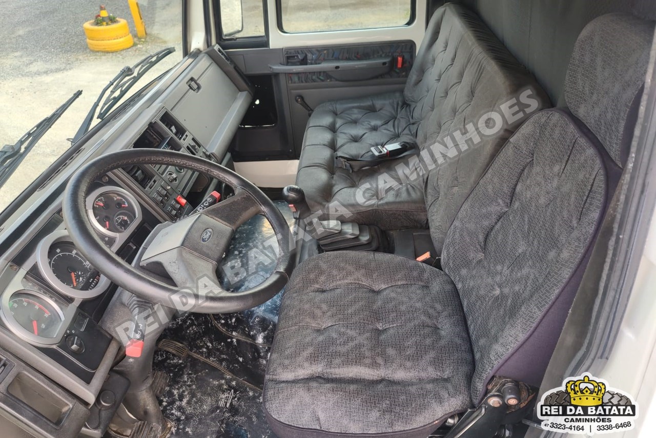 Ford Cargo2428 - 11/11 10