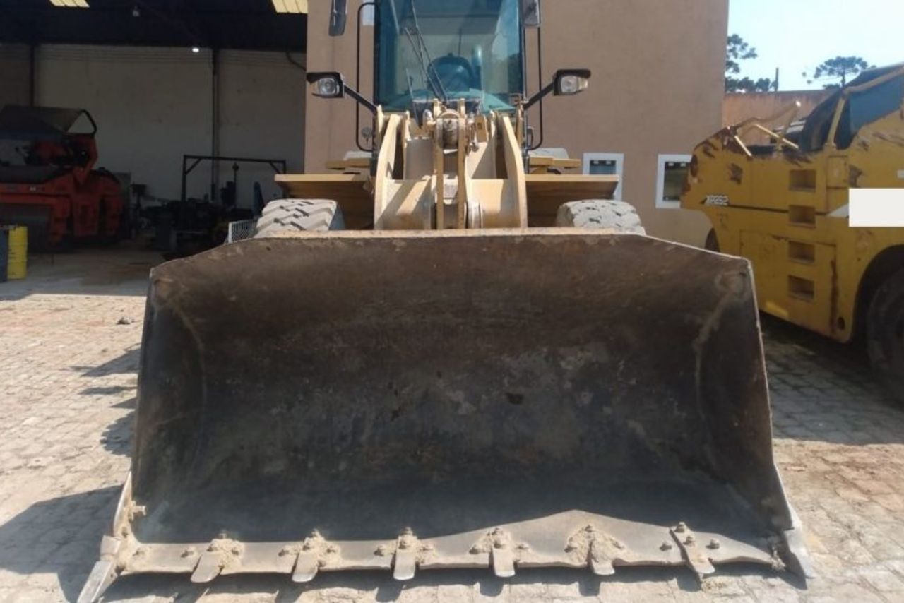 Caterpillar 938H - 11 3