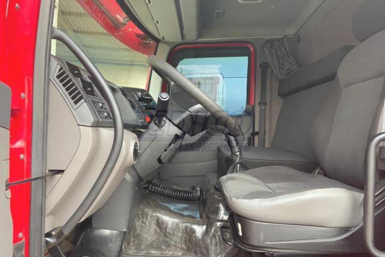 Volkswagen 24-280 E Constellation 6x2 - 12/12 3