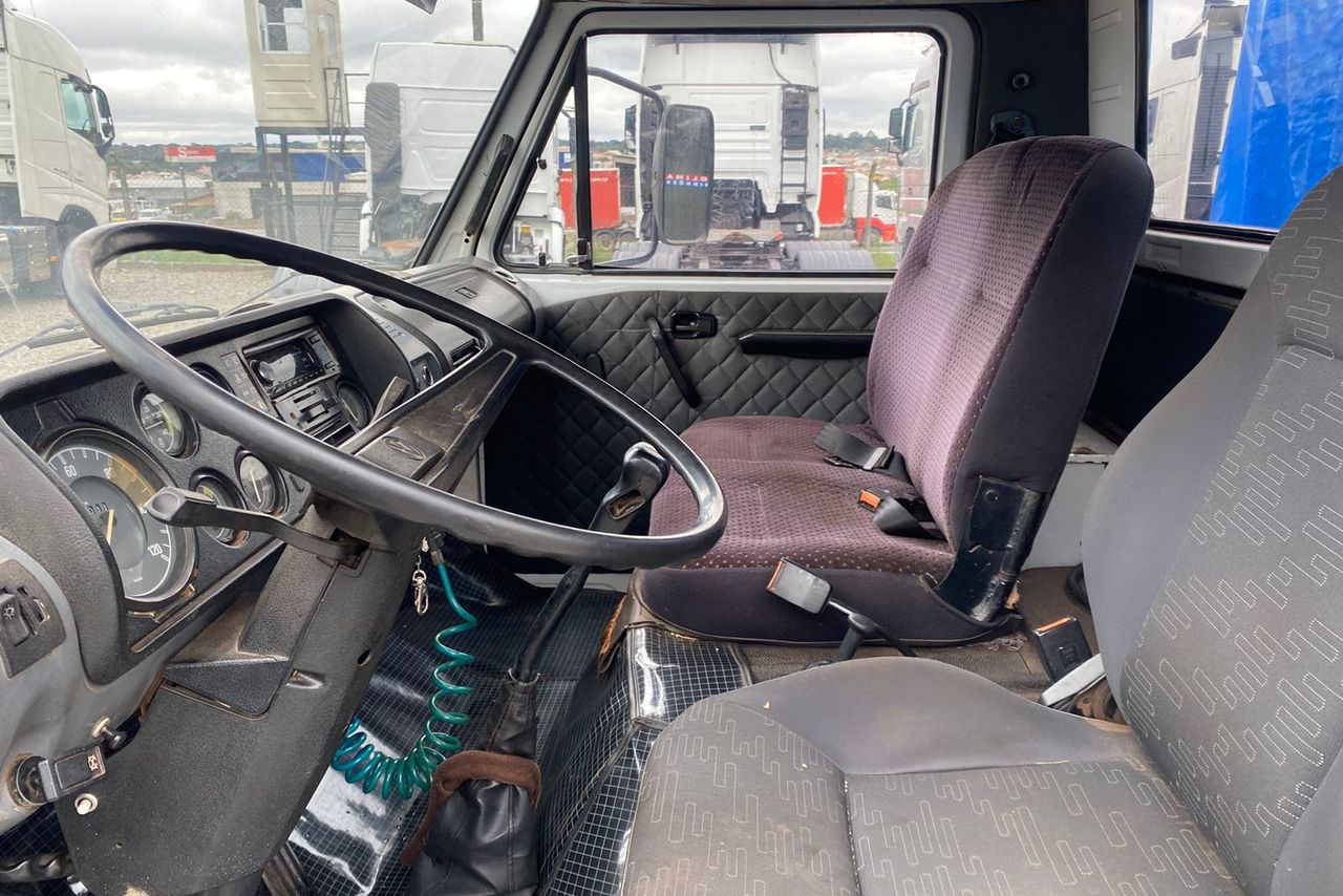 Volkswagen 7 90 - 87/88 10