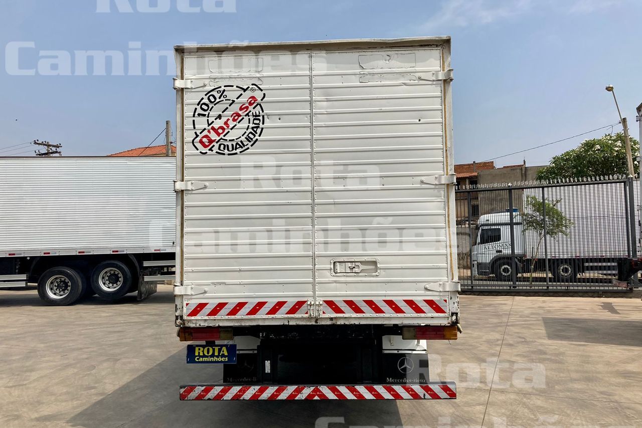 Mercedes Benz MB 709 - 96/96 3