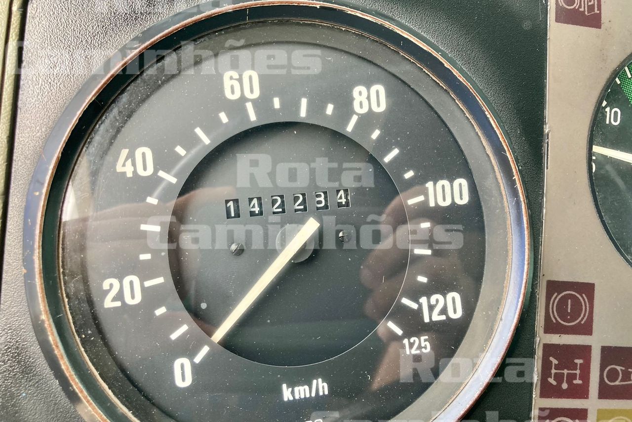 Mercedes Benz MB 709 - 96/96 13