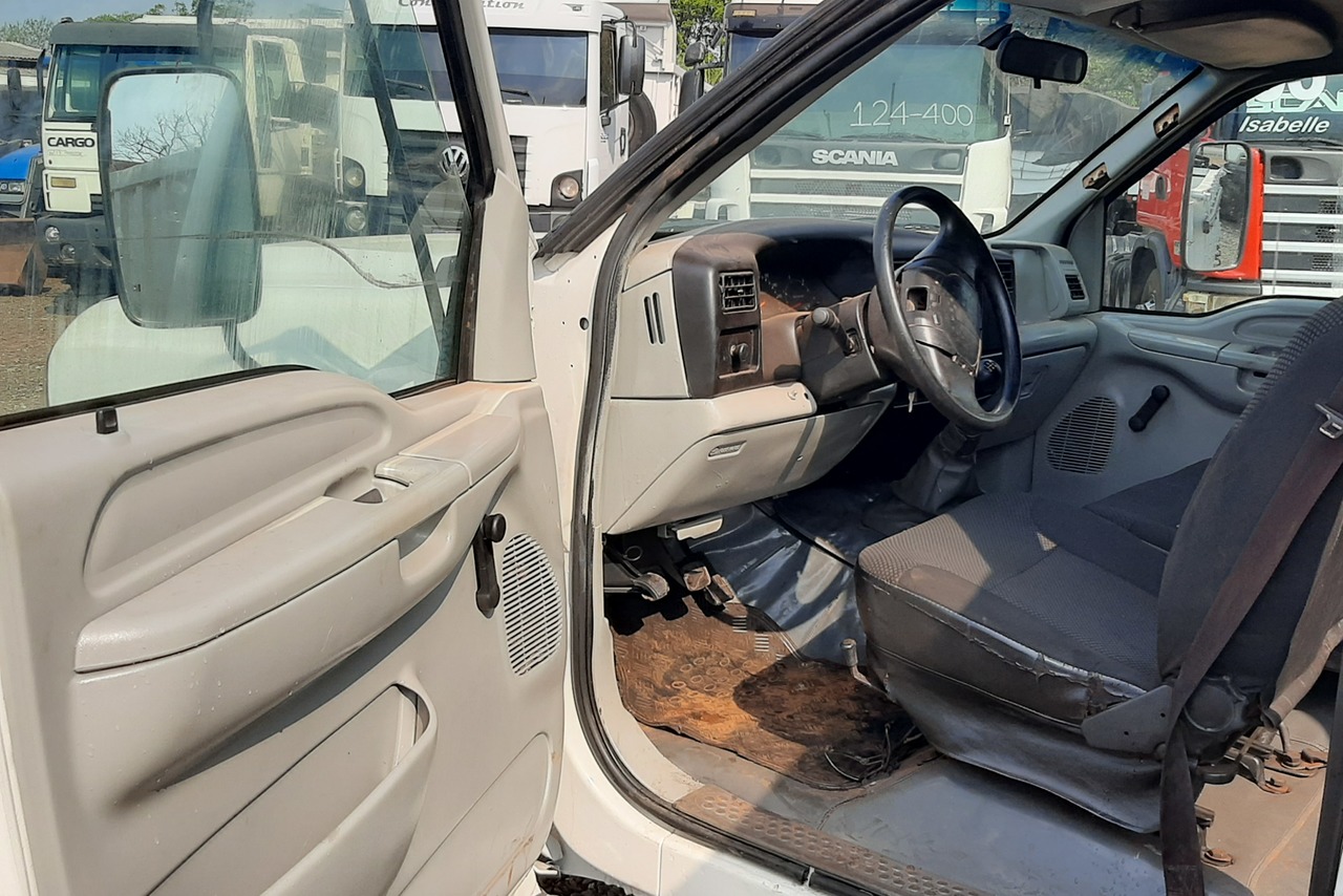 Ford F4000CD - 00/00 7