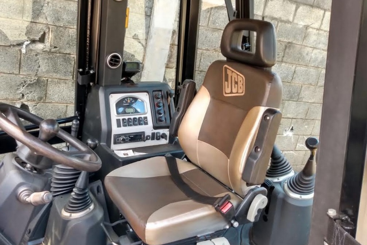 JCB 3CX - 18/18 5
