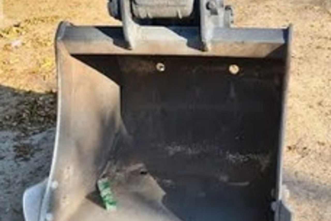 Volvo EC140BLCM - 10/10 2
