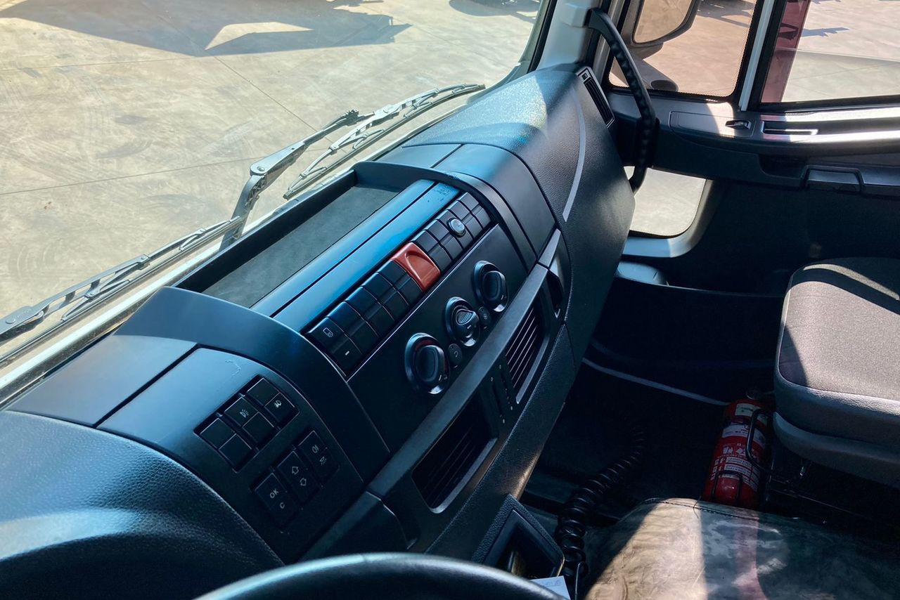 Iveco Tector 24 280 - 14/14 12