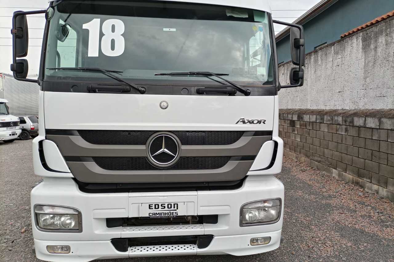 Mercedes Benz Axor 1933 - 18/18 2
