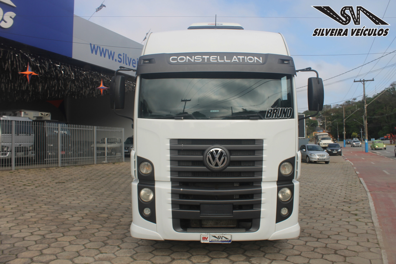 Volkswagen 24 320 - 11/12 2