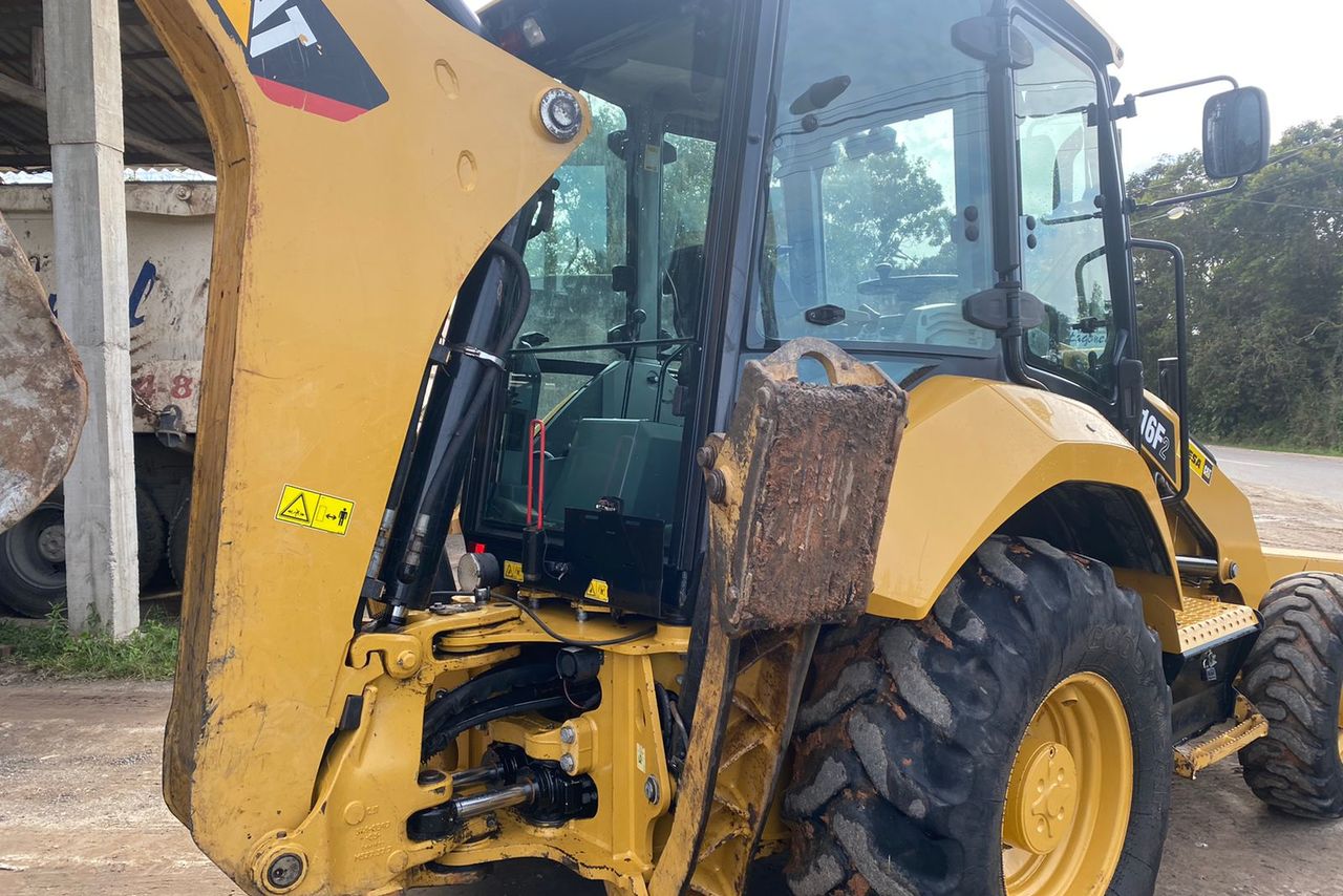 Caterpillar 416F2 - 16/16 3
