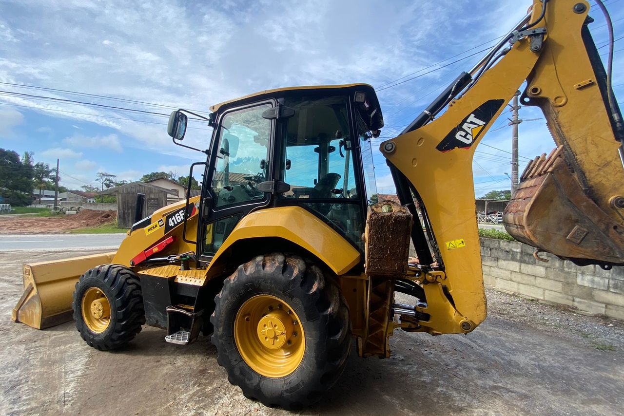 Caterpillar 416F2 - 16/16 8