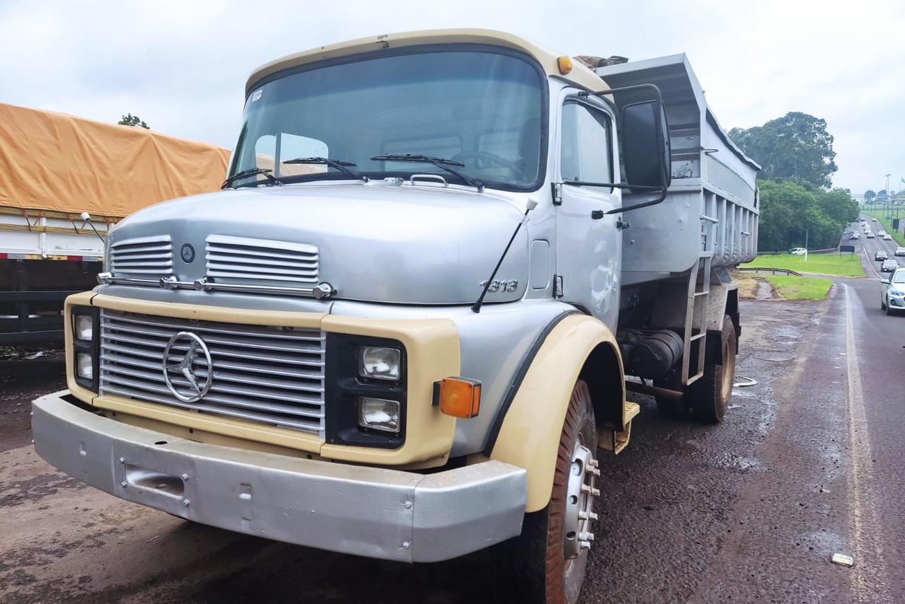 Mercedes Benz MB 1313 - 76/76 2