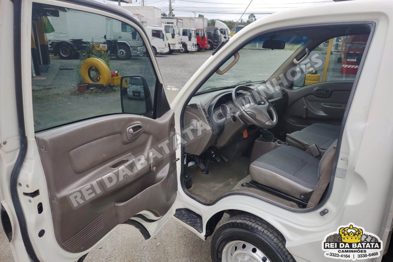 Hyundai HR - 11/12 6
