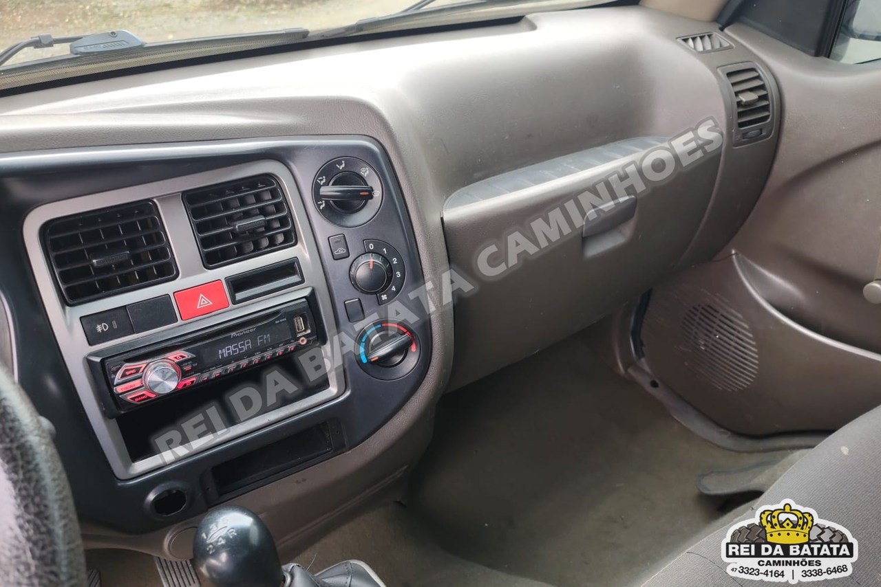Hyundai HR - 11/12 11
