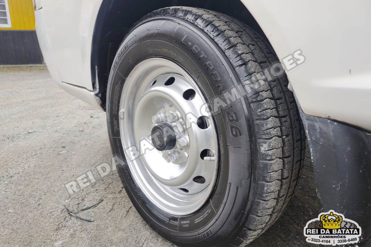 Hyundai HR - 11/12 18