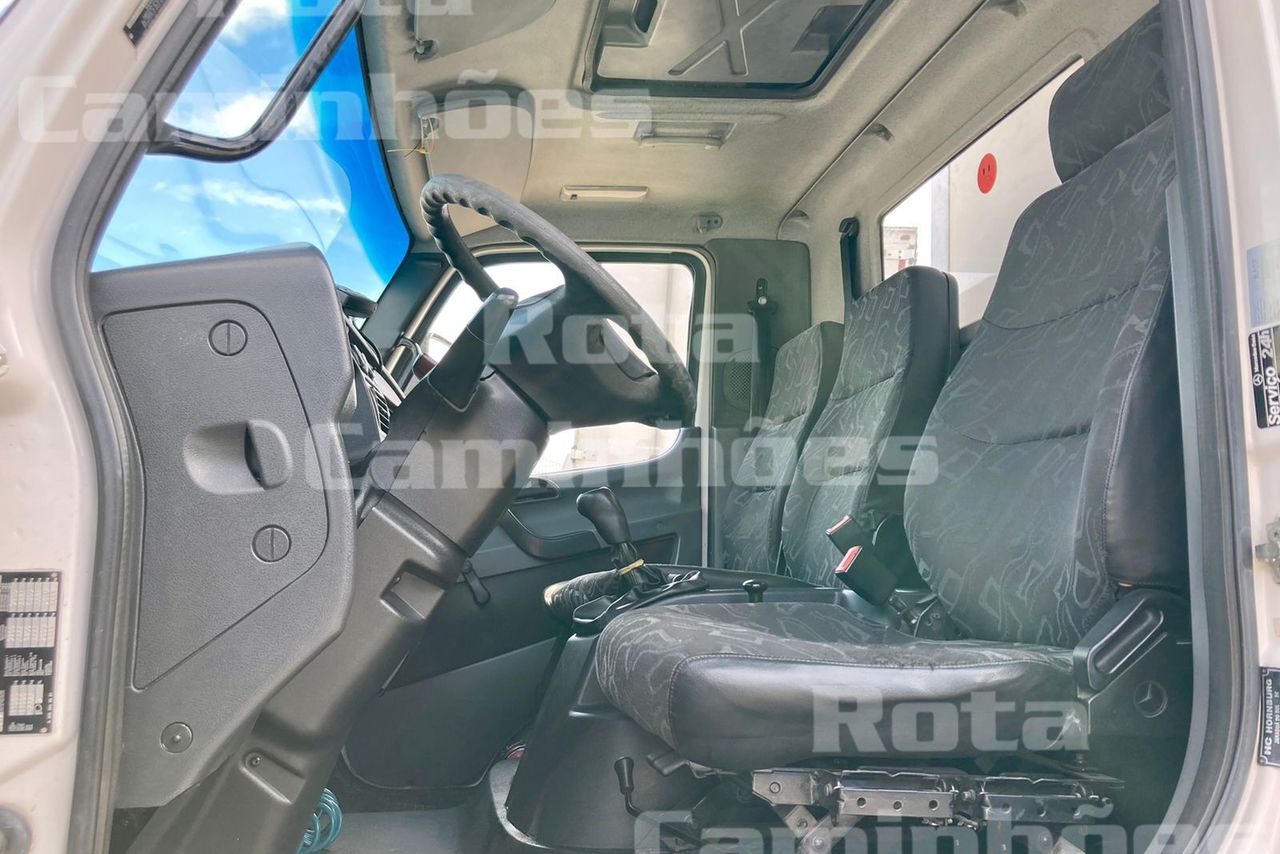 Mercedes Benz Accelo 1016 - 13/13 9