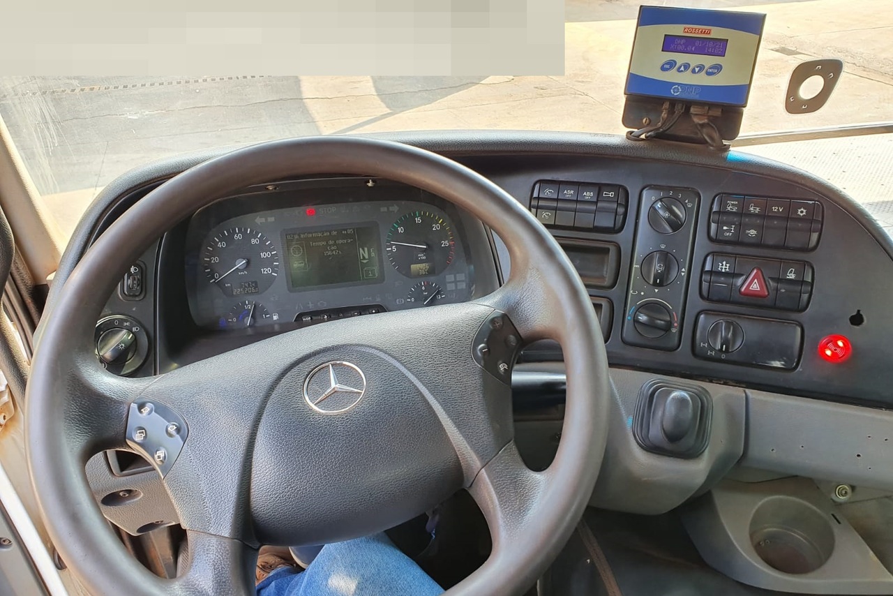 Mercedes Benz Actros 4844 - 16/16 3