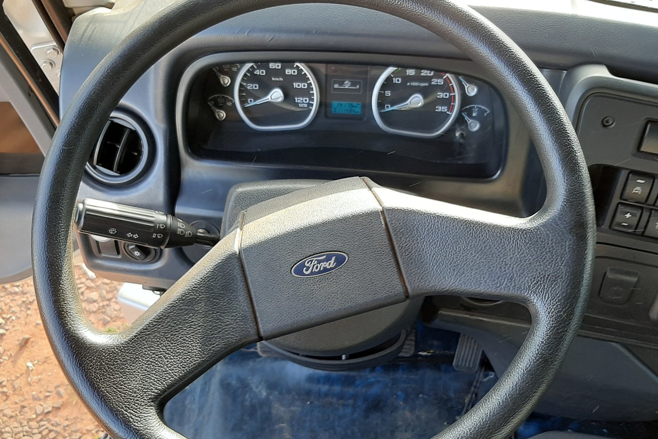 Ford Cargo1319 - 13/13 12