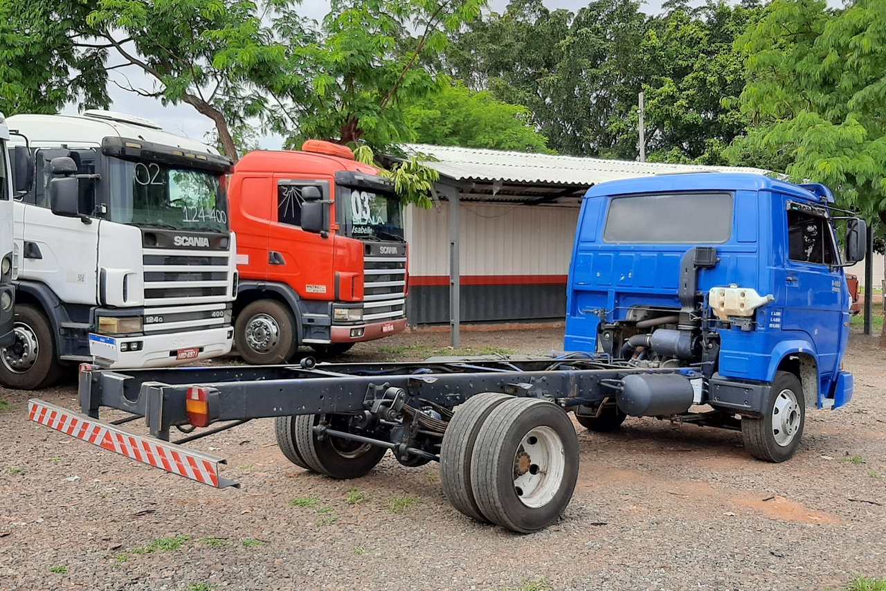 Volkswagen 8 150 - 02/02 8