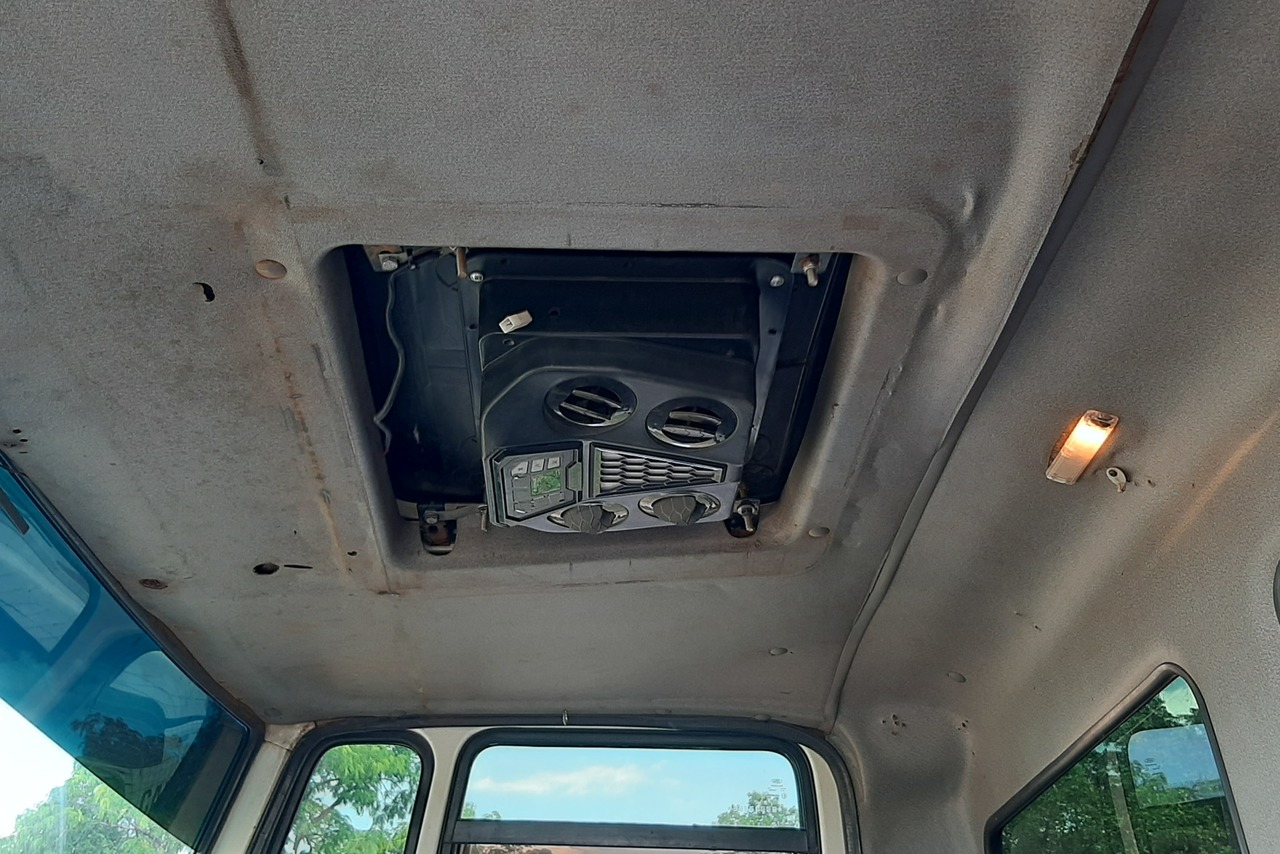 Ford Cargo1317 - 07/08 10