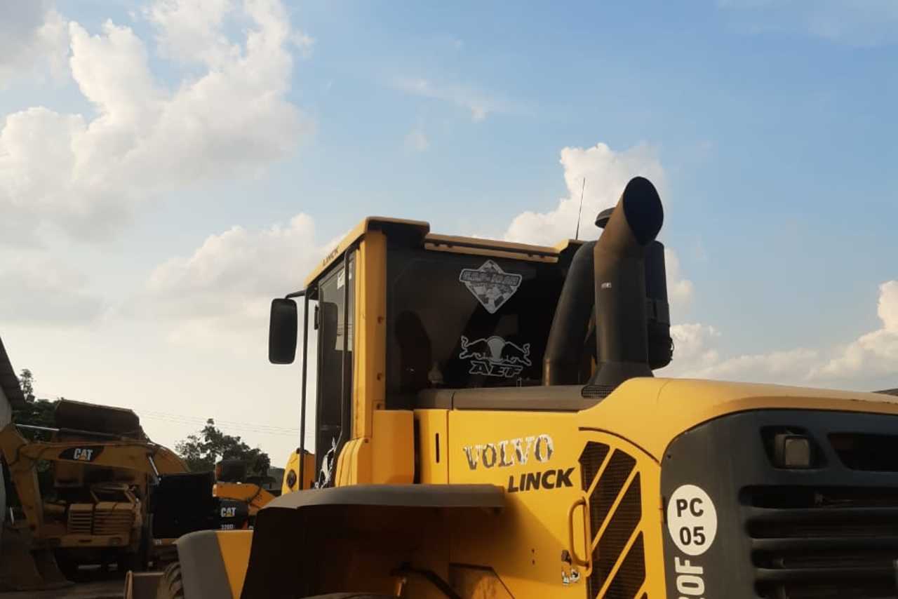 Volvo L120F - 12/12 2