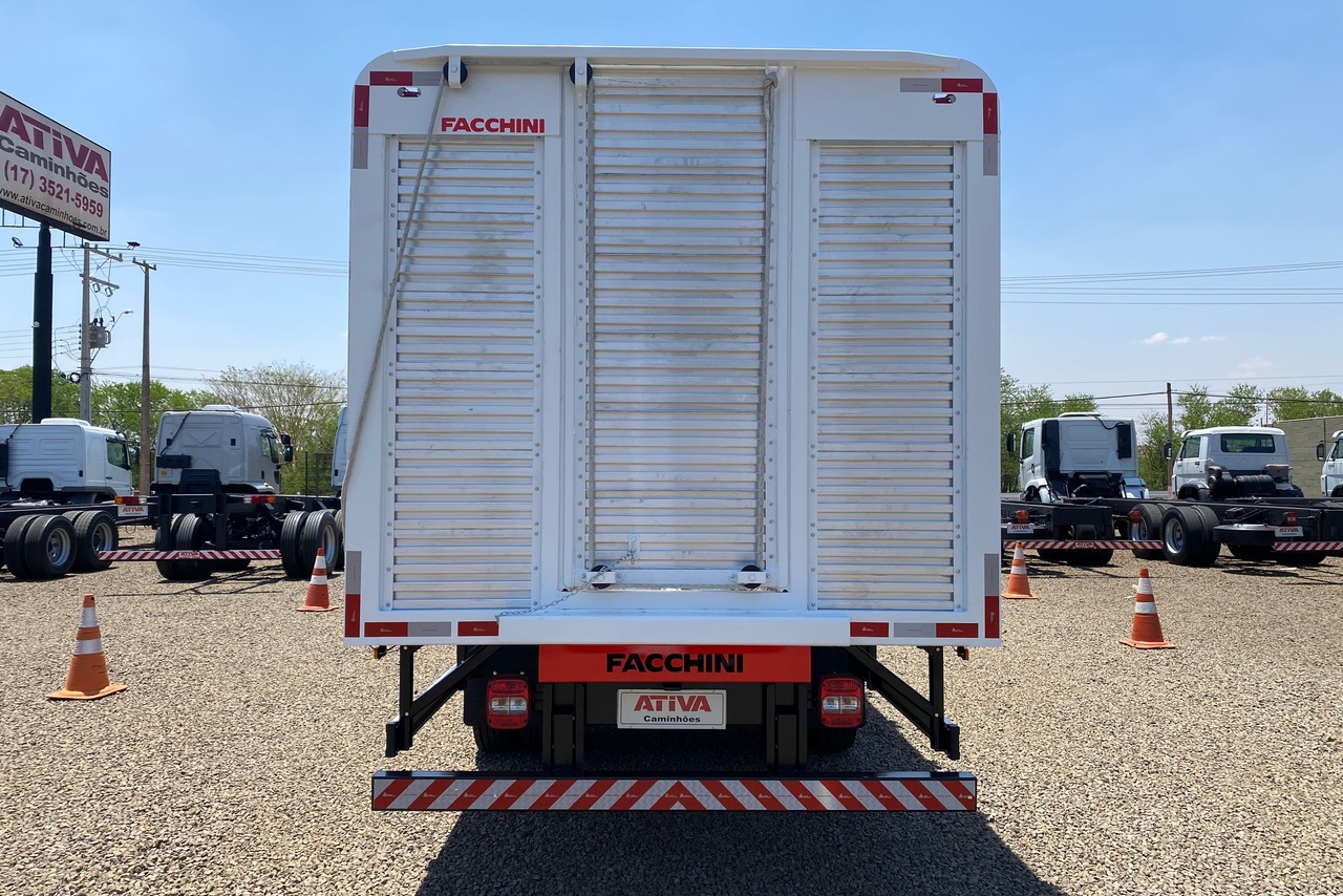 Volkswagen 11-180 Delivery  - 21/22 6