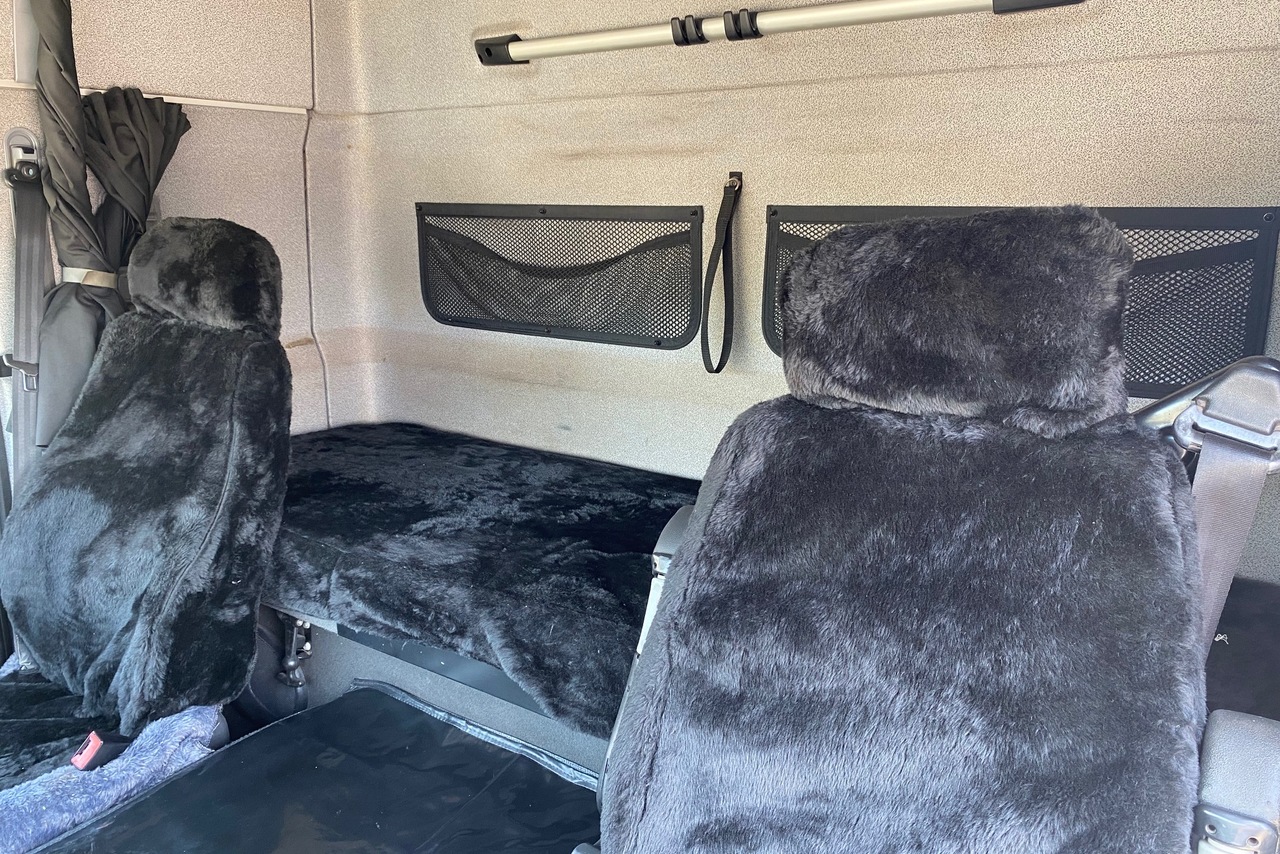 Mercedes Benz Atego 2430 - 14/14 9