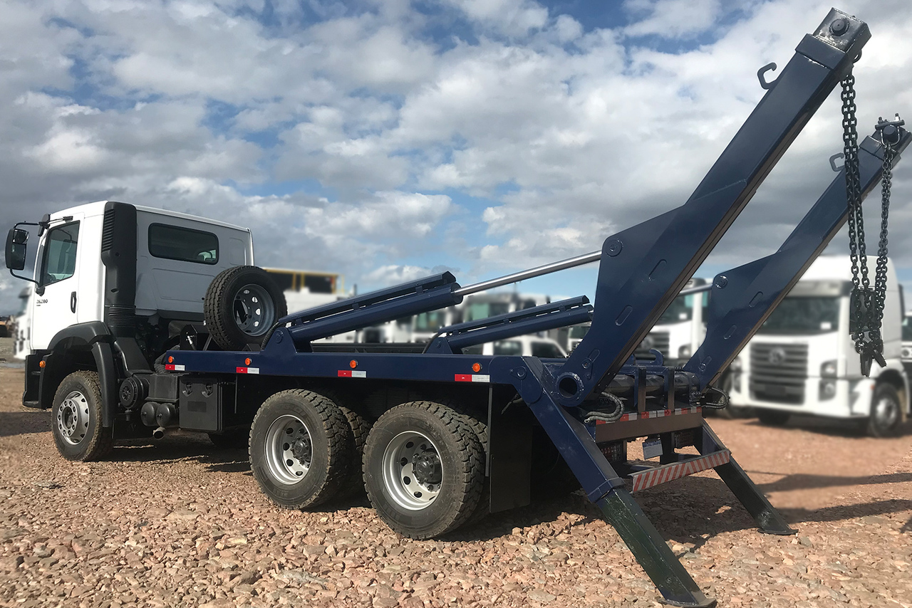 Volkswagen 26-280 Constellation 6x4 - 22/23 5
