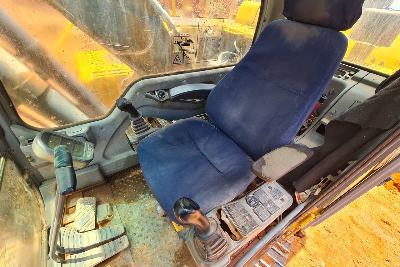 Volvo EC210BLC - 06/06 6